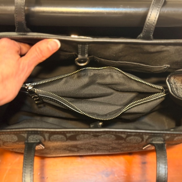 COACH Signature Drawstring Carryall Tote Bag - EUC - Picture 8 of 15